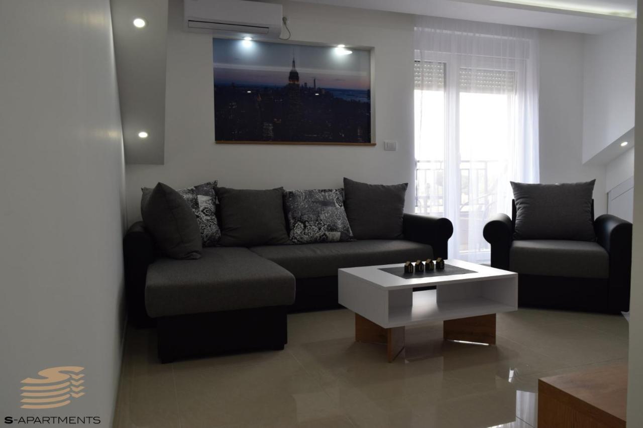 S-Apartmani Cocetova 야고디나 외부 사진