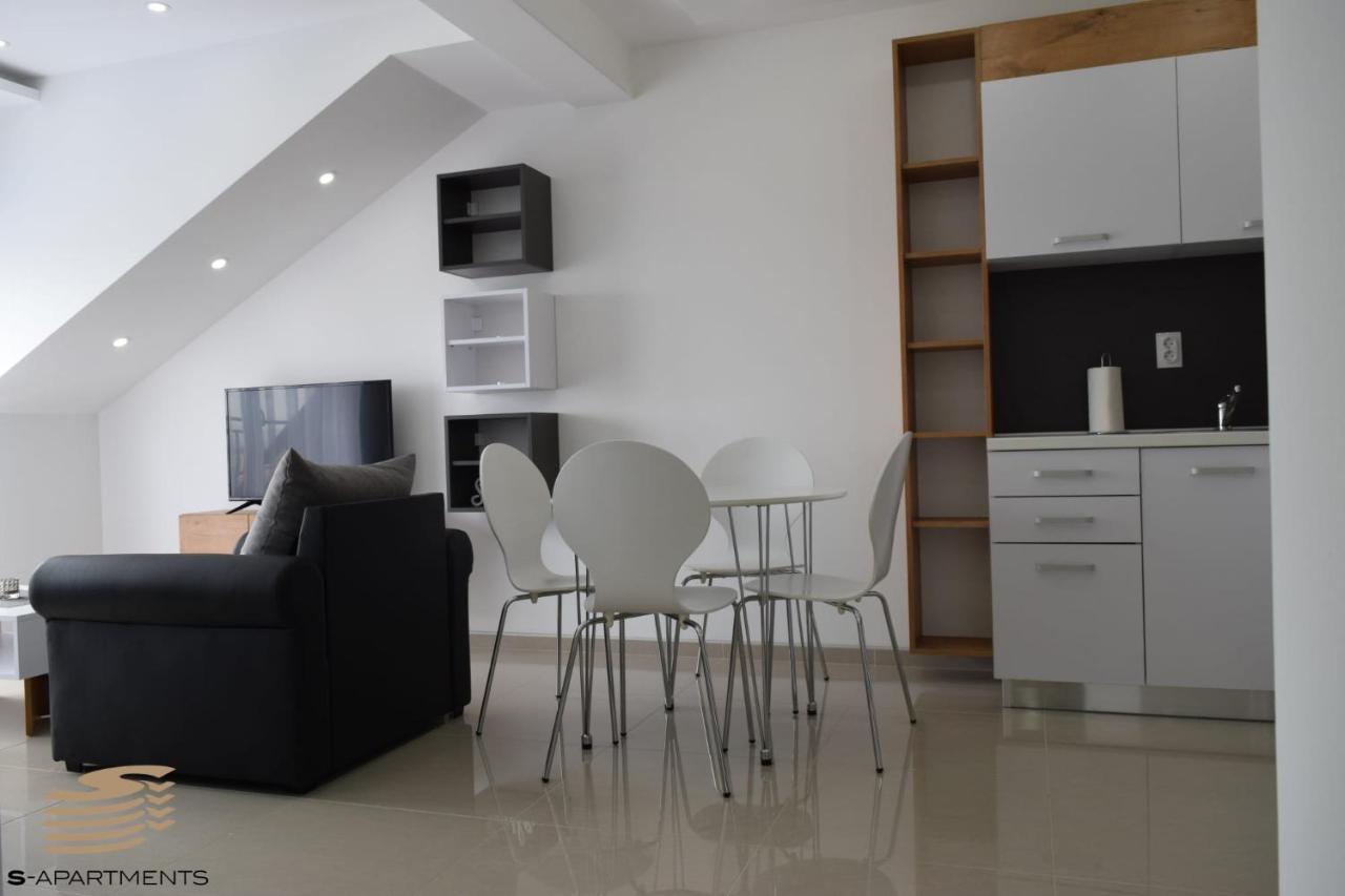 S-Apartmani Cocetova 야고디나 외부 사진