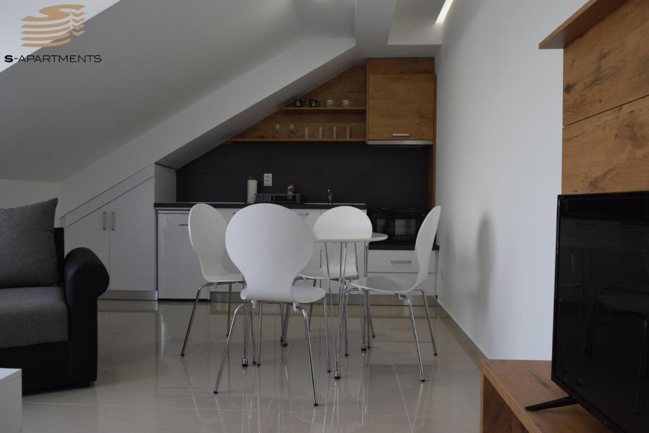 S-Apartmani Cocetova 야고디나 외부 사진